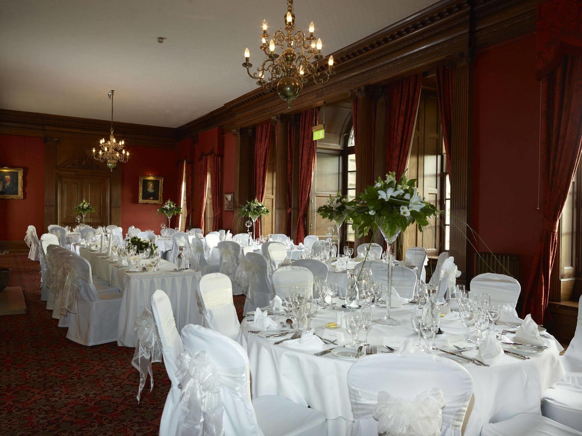 Crathorne Hall 얌 외부 사진